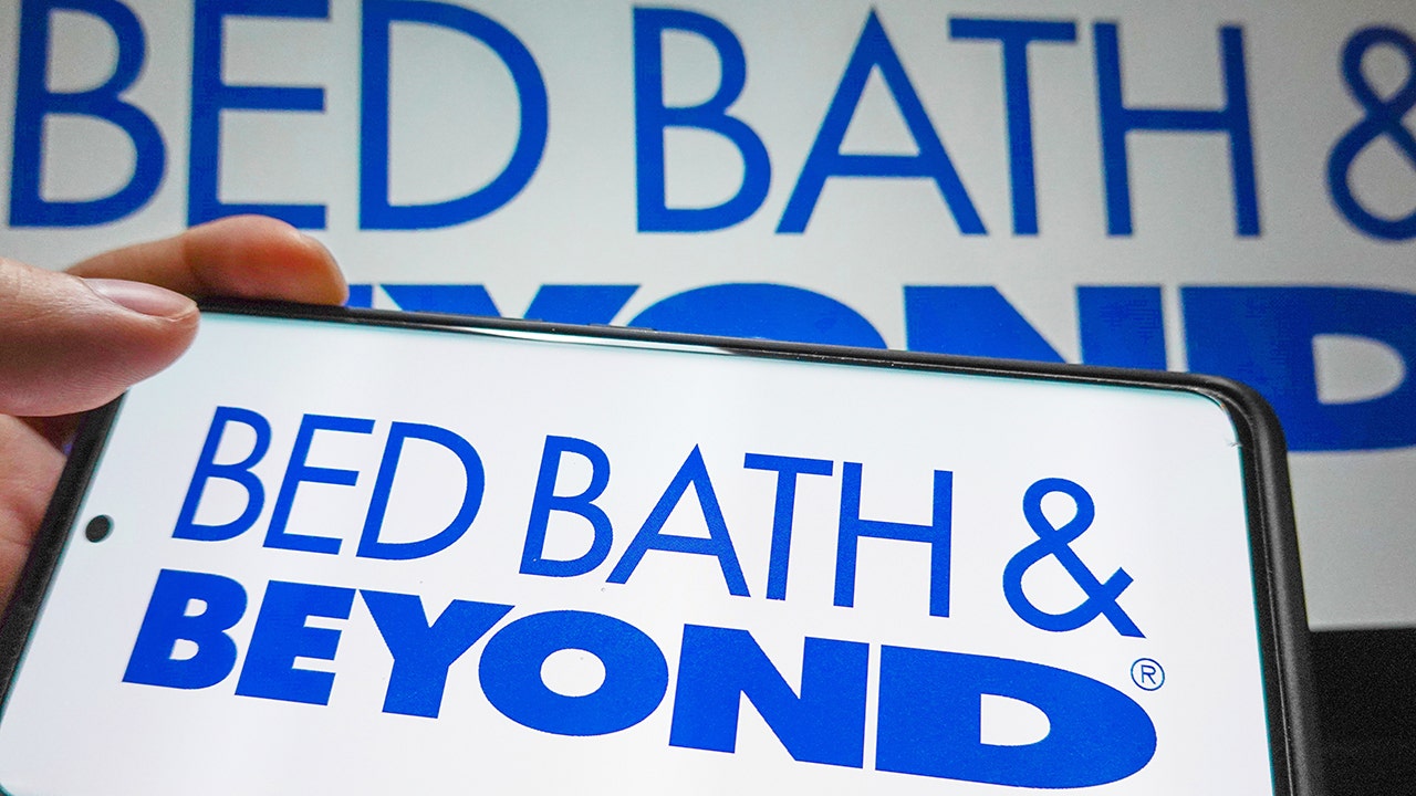 Bed Bath & Beyond பிராண்ட் மீண்டும் ஃபிசிக்கல் ஸ்டோர்களுக்கு வருகிறது