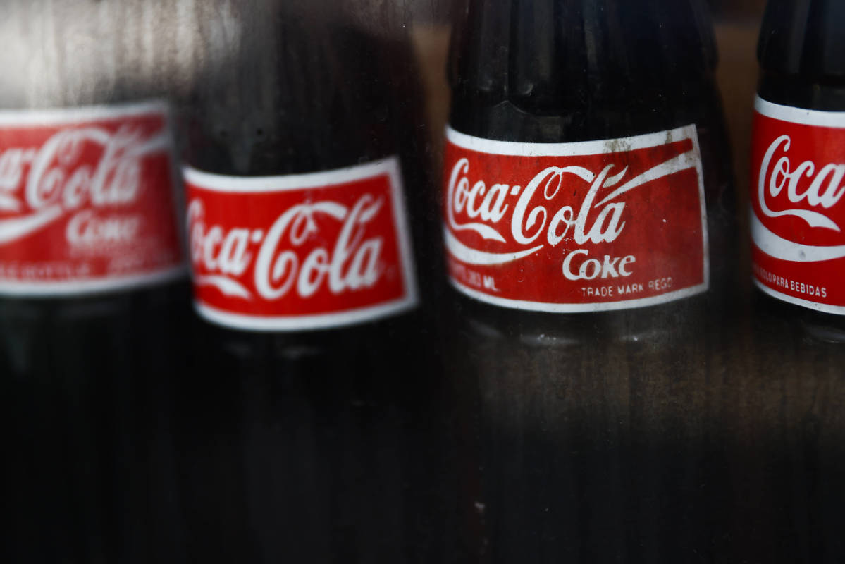 Coca-Cola 13,000 க்கும் மேற்பட்ட தயாரிப்புகளை திரும்பப் பெற்றுள்ளது – நீங்கள் தெரிந்து கொள்ள வேண்டியது இங்கே