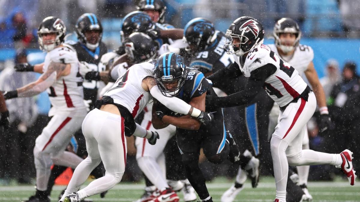 Panthers vs. Falcons விளையாட்டை எங்கே பார்ப்பது: டிவி சேனல், NFL கிக்ஆஃப் நேரம், லைவ் ஸ்ட்ரீம், பரவல், முரண்பாடுகள்